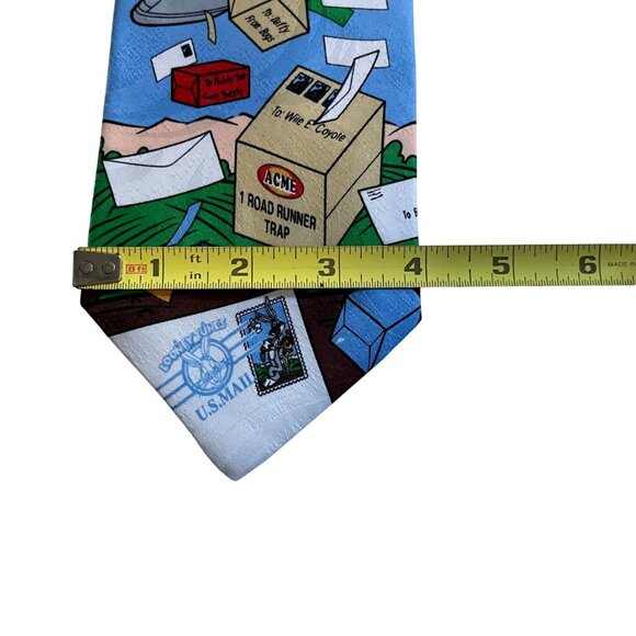 Looney Tunes Stamp Collection Vintage Bugs Bunny Polyester Necktie - Picture 6 of 6